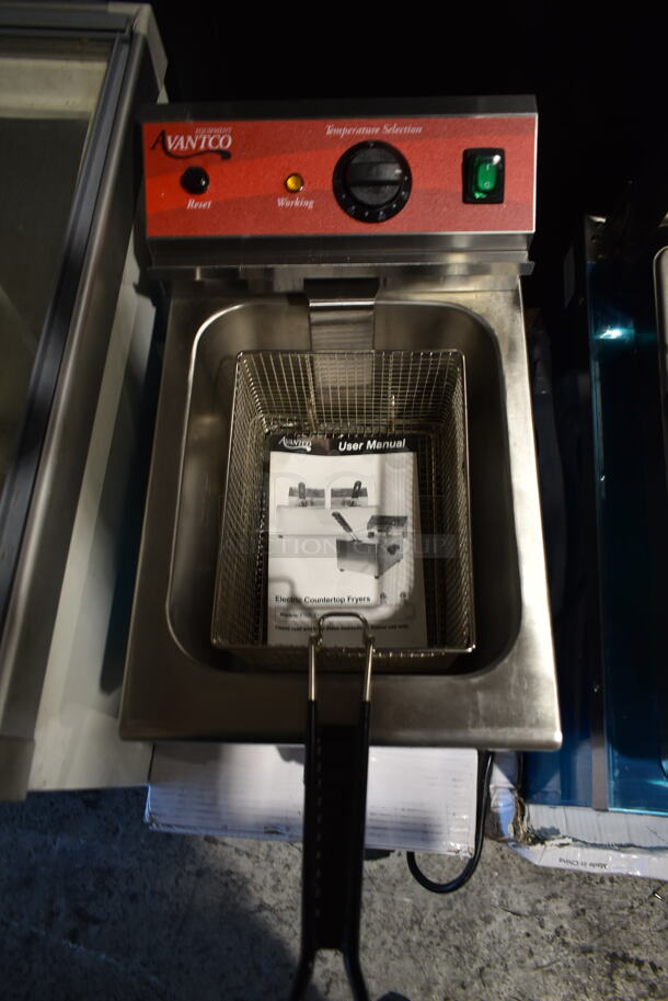 BRAND NEW SCRATCH AND DENT! 2023 Avantco 177F200 Stainless Steel Commercial Countertop Electric Powered Deep Fat Fryer w/ Metal Fry Basket and Lid. 208-240 Volts, 1 Phase.  - Image 2 of 4