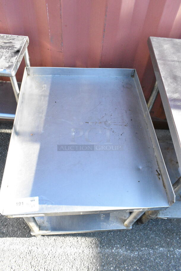 Stainless Steel Equipment Stand w/ Metal Under Shelf.  - Image 4 of 4