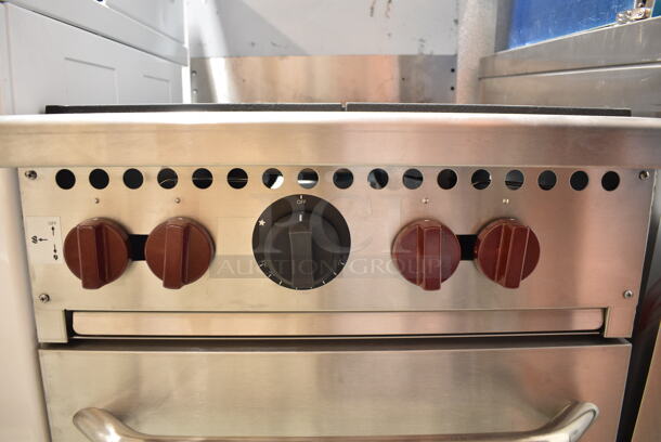 BRAND NEW SCRATCH AND DENT! Vulcan SX24 SX Series Stainless Steel Commercial Natural Gas Powered 4 Burner 24" Range with Space Saver Oven. 142,000 BTU - Image 4 of 9