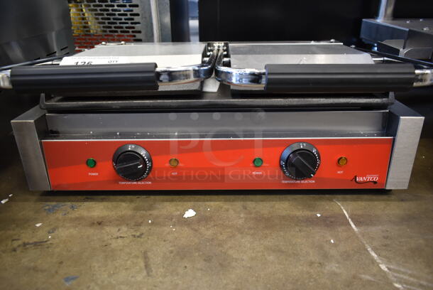 BRAND NEW SCRATCH AND DENT! 2022 Avantco 177PS58 Stainless Steel Commercial Countertop Double Panini Press. 120 Volts, 1 Phase. Tested and Working! - Image 3 of 6