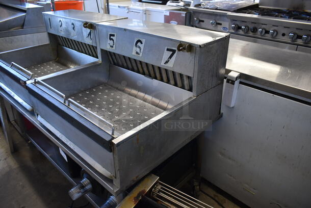 Carter Hoffmann CNH28 Stainless Steel Commercial Countertop Crisp N Hold Fry Warming Dumping Station. 208 Volts, 1 Phase. - Image 2 of 5