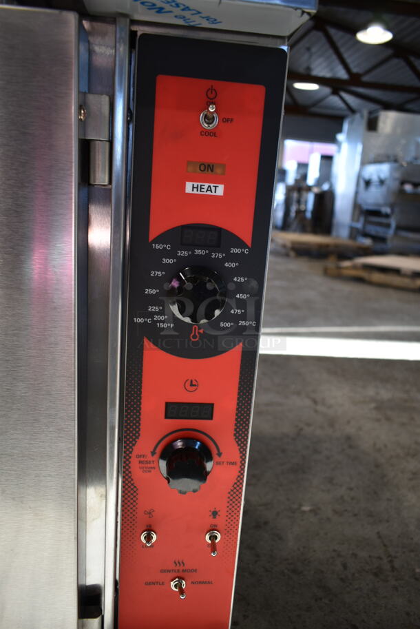 BRAND NEW SCRATCH AND DENT! Vulcan VC5ED ENERGY STAR Stainless Steel Commercial Electric Powered Full Size Convection Oven w/ View Through Doors, Metal Oven Racks and Thermostatic Controls. Does Not Come w/ Legs. 208 Volts, 3/1 Phase. - Image 3 of 6