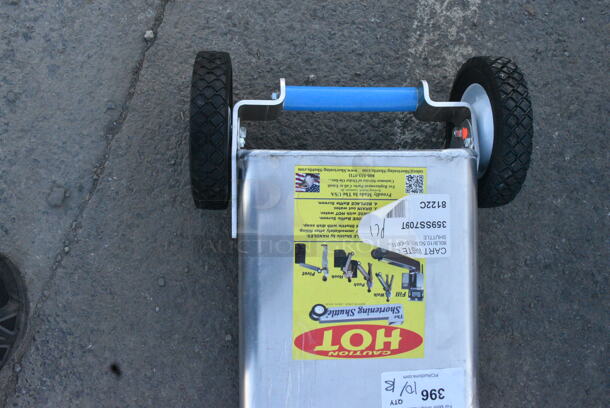 BRAND NEW SCRATCH AND DENT! Shortening Shuttle® SS-709-T 80 lb. Waste Oil Transport Container - Image 4 of 6