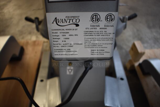 BRAND NEW SCRATCH AND DENT! Avantco 177MX20H Metal Commercial Floor Style 20 Quart Planetary Dough Mixer w/ Stainless Steel Mixing Bowl, Bowl Guard, Dough Hook, Balloon Whisk and Paddle Attachments. 110 Volts, 1 Phase. 17x24x32. Tested and Working! - Image 6 of 7