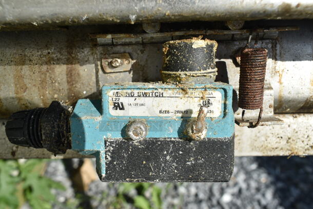 Stainless Steel Left Side Dishwasher Table. - Image 3 of 4