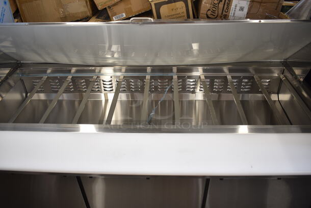 BRAND NEW SCRATCH AND DENT! 2023 Avantco 178APT71MHC Stainless Steel Commercial Sandwich Salad Prep Table Bain Marie Mega Top on Commercial Casters. 115 Volts, 1 Phase. Tested and Working! - Image 5 of 10