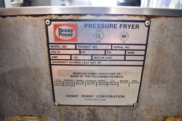 Henny Penny 500 Stainless Steel Commercial Floor Style Electric Powered Pressure Fryer w/ Metal Fry Basket on Commercial Casters. 208 Volts, 3 Phase.  - Image 10 of 10