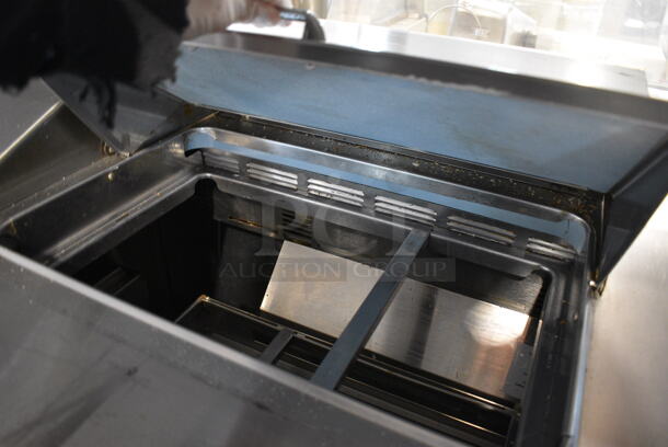 Delfield Model UCD4464N-12-DD5 Stainless Steel Commercial Sandwich Salad Prep Table Bain Marie Mega Top w/ Over Shelf on Commercial Casters. Comes w/ Damaged, Detached Kickplate. 115 Volts, 1 Phase. 65x32x50. Cannot Test - Unit Trips Breaker - Image 9 of 10