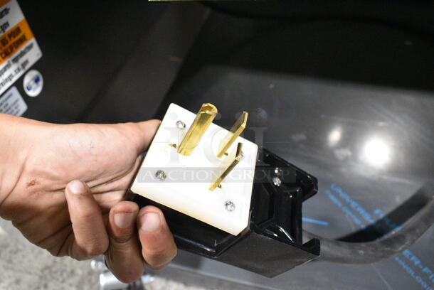 BRAND NEW! 2023 Delfield EHEI60C Stainless Steel Commercial Floor Style Electric Powered 4 Bay Steam Table w/ Under Shelf on Commercial Casters. 208-230 Volts, 1 Phase. - Image 8 of 9