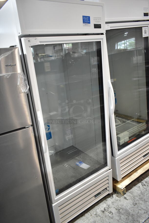 2021 True TSCI-600R-G-PH Metal Commercial Single Door Cooler Merchandiser w/ Poly Coated Racks. 115 Volts, 1 Phase. Tested and Powers On But Does Not Get Cold - Image 2 of 5