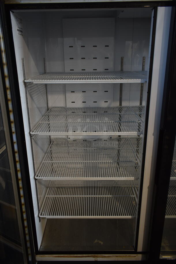 2017 Migali C-49RM-HC Metal Commercial 3 Door Reach in Cooler Merchandiser w/ Poly Coated Racks. 115 Volts, 1 Phase. Tested and Powers On But Does Not Get Cold - Image 5 of 8