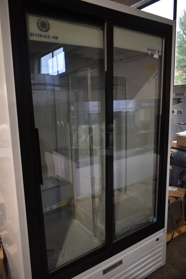 BRAND NEW SCRATCH AND DENT! Beverage Air MT49-1-SD ENERGY STAR Metal Commercial 2 Door Reach In Cooler Merchandiser. Stock Picture Used as Gallery. 115 Volts, 1 Phase. Tested and Working! - Image 2 of 8
