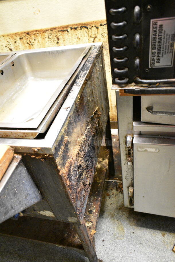 Metal Commercial Electric Powered 4 Well Steam Table w/ Over Shelf and Under Shelf. This Unit Was In Working Condition When the Restaurant Closed. (kitchen) - Image 12 of 12