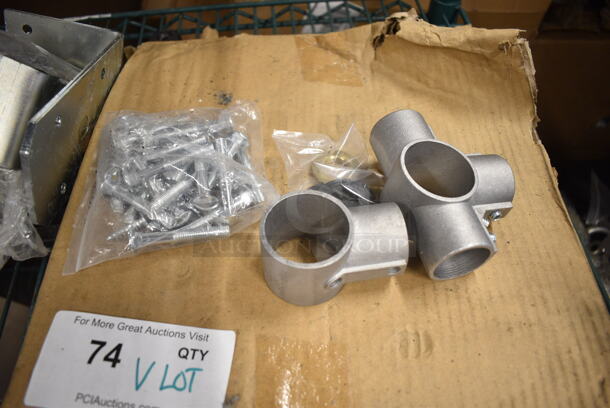 BRAND NEW SCRATCH AND DENT! Lot of Various Items Including Regency 460ECP8 NSF Chrome Post, 21430CWLNCL Cambro 30CWLN135 Camwear 1/3 Size Clear Polycarbonate FlipLid with Spoon Notch.  - Image 5 of 8