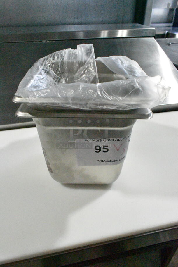 BRAND NEW SCRATCH AND DENT! Lot of 12 Various Items Including Stainless Steel 1/6 Size Drop In Bins, 9223912C Vollrath / Lincoln 3912C Optio 13 3/16" Cover, Round Baking Pans. - Image 3 of 5