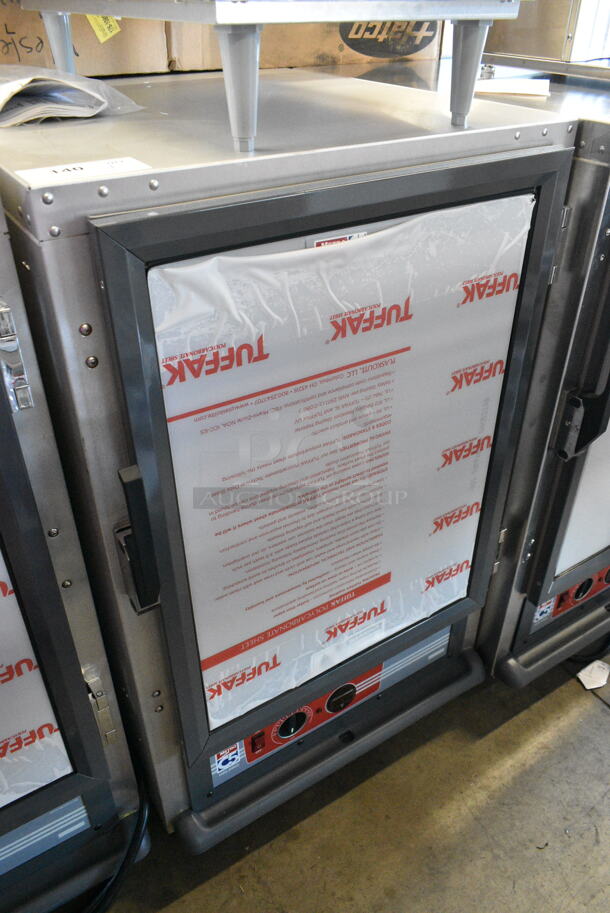 BRAND NEW SCRATCH AND DENT! 2021 Metro Metal Commercial Half Size Heated Holding Cabinet on Commercial Casters. Tested and Working! - Image 3 of 10