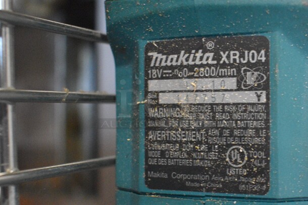 Makita Model XRJ04 Battery Powered Reciprocating Saw. 3x19x7 - Image 3 of 4