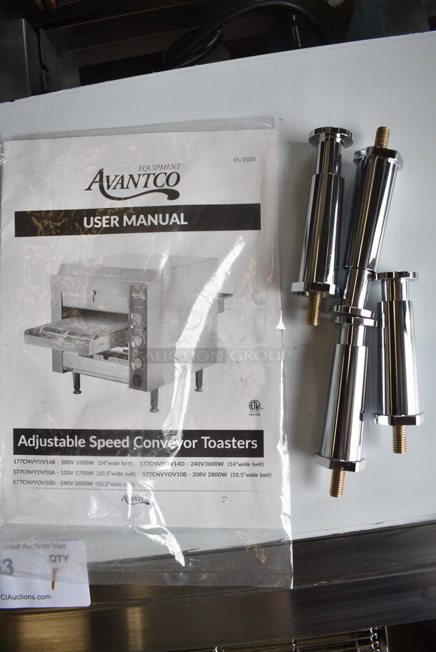 BRAND NEW SCRATCH AND DENT! Avantco 177CNVYOV10D Stainless Steel Commercial Countertop Conveyor Oven. 240 Volts, 1 Phase.  - Image 4 of 5