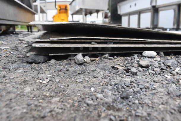 6 Metal Diamond Plate Sheets. 6 Times Your Bid! - Image 4 of 5