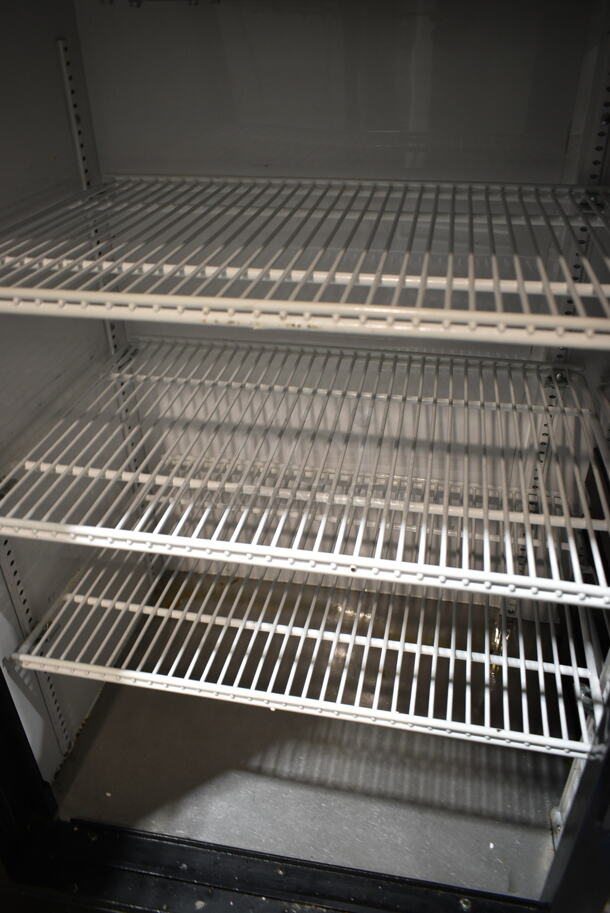 2020 True GDM-41SL-48-HC-LD Metal Commercial 2 Door Reach In Cooler Merchandiser w/ Poly Coated Racks. 115 Volts, 1 Phase. Tested and Powers On But Does Not Get Cold - Image 3 of 4