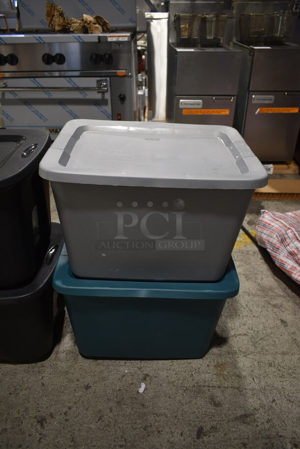 ALL ONE MONEY! Lot of 4 Poly Bins and Lids - Image 3 of 7
