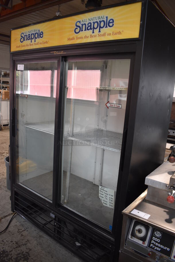 2010 True GDM-47 ENERGY STAR Metal Commercial 2 Door Reach In Cooler Merchandiser w/ Poly Coated Racks. 115 Volts, 1 Phase. 54x30x79. Tested and Powers On But Does Not Get Cold - Image 2 of 5
