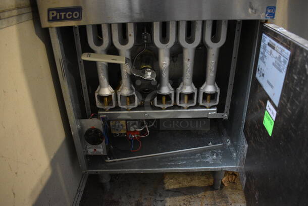 2019 Pitco Frialator 65C Stainless Steel Commercial Floor Style Natural Gas Powered Deep Fat Fryer w/ 2 Metal Fry Baskets. 150,000 BTU. 20x35x48 - Image 4 of 5