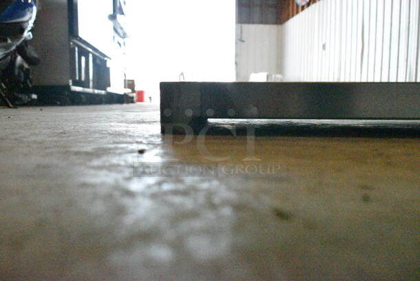 Metal Under Shelf.  - Image 2 of 4