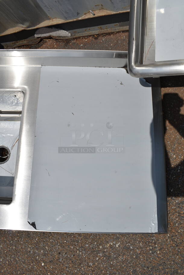 BRAND NEW SCRATCH AND DENT! Regency 600ST3048L Stainless Steel 30" x 48" 16 Gauge Stainless Steel Work Table with Sink. No Legs or Under Shelf.  - Image 4 of 6