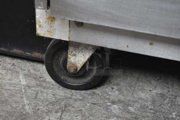 Traulsen G20010 ENERGY STAR Stainless Steel Commercial 2 Door Reach In Cooler w/ Poly Coated Racks on Commercial Casters. 115 Volts, 1 Phase. Tested and Powers On But Does Not Get Cold - Image 7 of 7