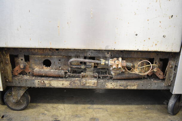 Stainless Steel Commercial Natural Gas Powered 6 Burner Range w/ Oven, Over Shelf and Back Splash on Commercial Casters.  - Image 5 of 5