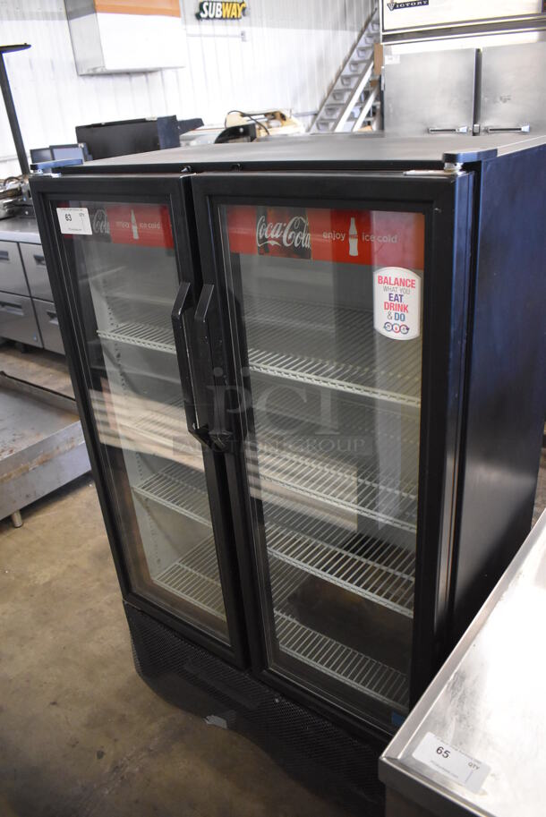 2014 True GDM-36SL-LD ENERGY STAR Metal Commercial 2 Door Reach In Cooler Merchandiser w/ Poly Coated Racks. 36x22x56. Tested and Working! - Image 3 of 6