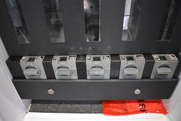 KD Distributing Model FMR1 Metal Commercial Refrigerated Juice Mate Vending Machine. 115 Volts, 1 Phase. 28x27x56. Tested and Working! - Image 6 of 9
