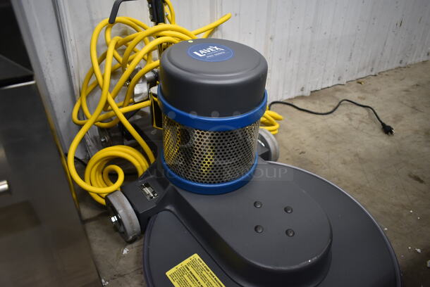 BRAND NEW SCRATCH AND DENT! Lavex B-1500-FP Metal Commercial 20" Heavy-Duty High Speed Dust-Control Burnisher with Floating Handle. 120 Volts, 1 Phase. Tested and Working! - Image 4 of 7