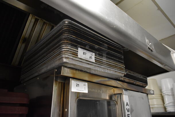 ALL ONE MONEY! Lot of 25 Metal Baking Pans. (kitchen #2) - Image 2 of 3