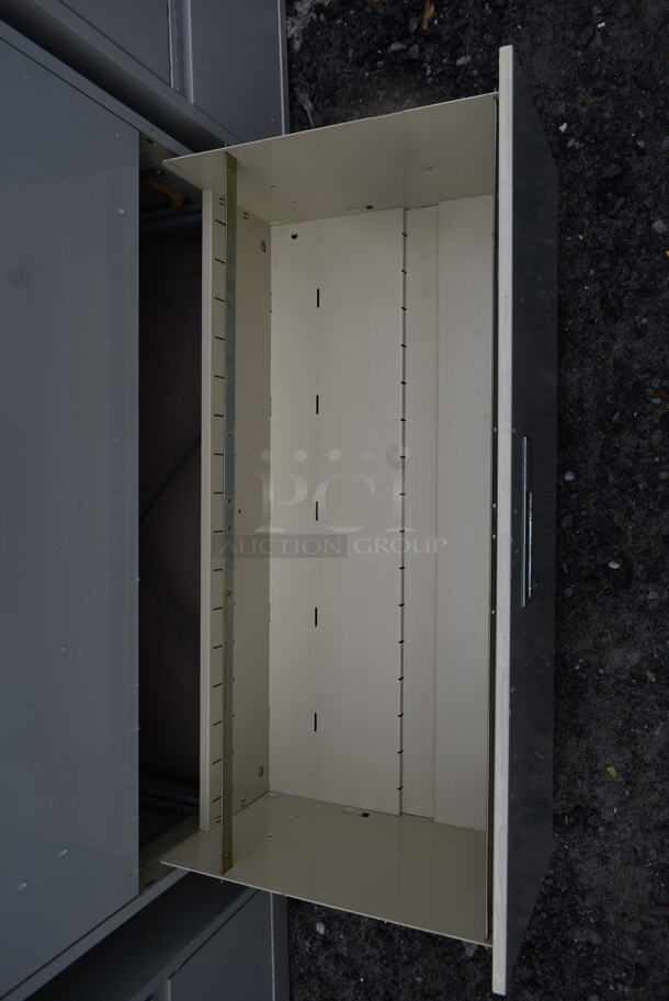 Metal 4 Drawer Filing Cabinet. - Image 5 of 5