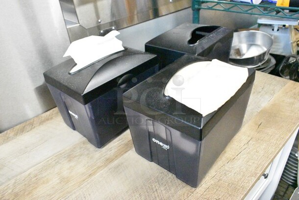 ALL ONE MONEY! Tier Lot of Various Items Including Clock, Napkin Dispensers and Rack Pieces - Image 3 of 9