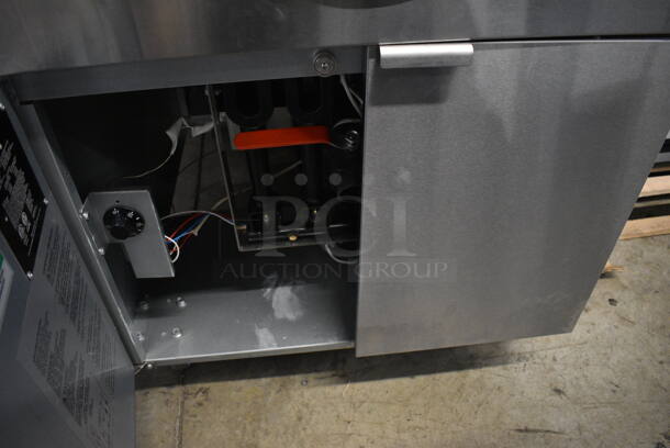 2021 Avantco 177FBF2424LP Stainless Steel Commercial Propane Gas Powered 170 Pound Capacity Funnel Cake / Donut Fryer. Used a Few Times at Trade Show. 120,000 BTU. 30x41x58. Tested and Working! - Image 6 of 8