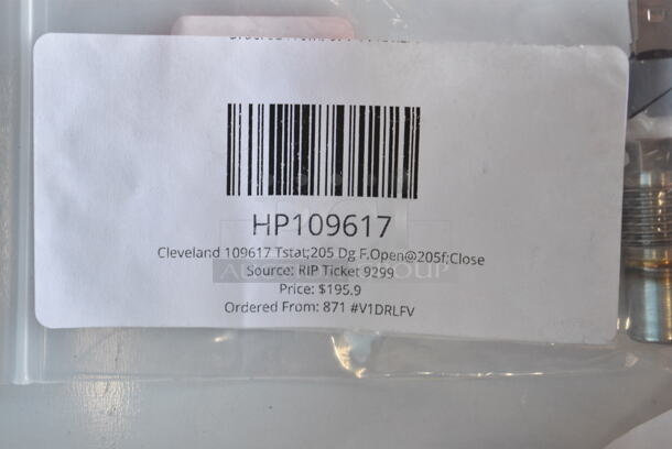 3 BRAND NEW SCRATCH AND DENT! Items; HP109617 Cleveland 109617 Tstat;205 Dg F.Open@205f;Close, HP101207 Cleveland 101207 Trp;Thmo W/Pol.Seat 1/4mptx1/4, HPSE50010 Cleveland SE50010 Stem; Td3 Valve Used Prior To. 3 Times Your Bid! - Image 3 of 5
