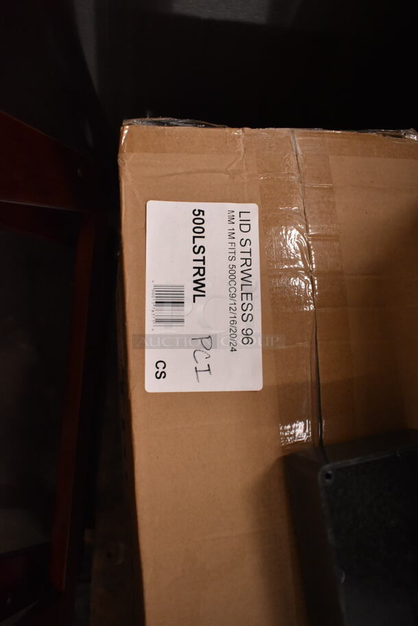 PALLET LOT OF 11 BRAND NEW Boxes Including 500LSTRWL Choice 9, 12, 16, 20, and 24 oz. Clear Strawless / Sip Lid - 1000/Case, 245CB10 Choice 10" x 10" x 2" White Corrugated Plain Bakery Box - 50/Case, 420RC-78693, 500PJDW04W 4 oz. White Plastic Double Wall Customizable Jar - 198/Case, 2 Box 2488700 Chicopee 8700 Veraclean 12" x 13" Blue Medium-Weight Smooth Wiper - 400/Case, 2 Box Solo Bare Hot Drink Cups, Cake Take Out Containers. 11 Times Your Bid! - Image 2 of 9