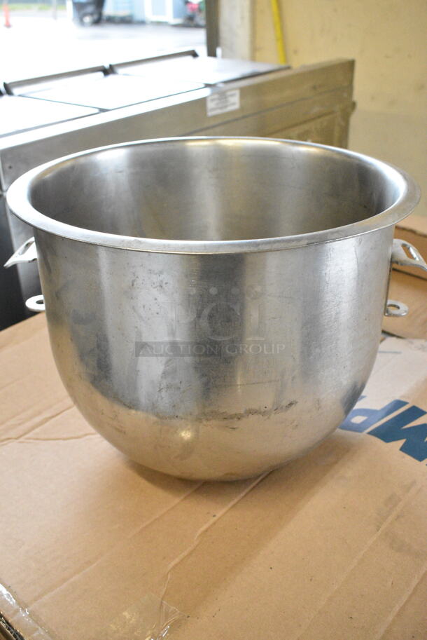4 Various Stainless Steel Mixing Bowls w/ 1 Mixing Bowl Dolly. Includes Hobart VMLH60 60 Quart Mixing Bowl. 4 Times Your Bid! - Image 4 of 11