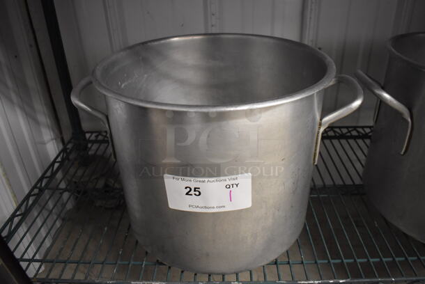 Metal Stock Pot. 16x13x11 - Image 1 of 3