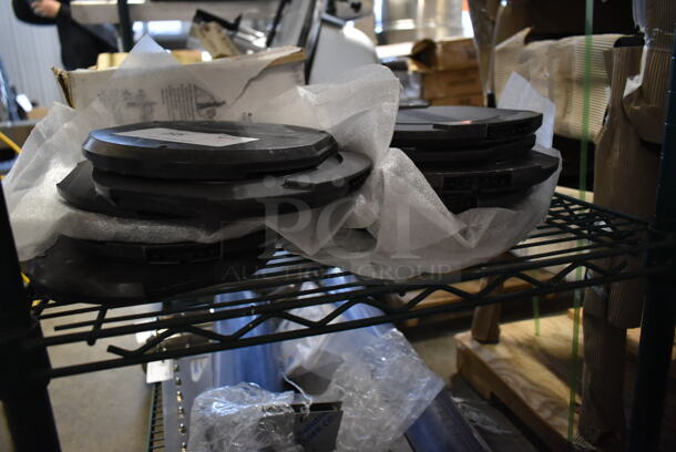 ALL ONE MONEY! Lot of 12 BRAND NEW! Carlisle MDSCDP9 Black Pellet Plate Warming Discs. - Image 4 of 5