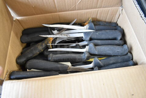 40 SHARPENED Stainless Steel Knives Including Fillet Knives. 40 Times Your Bid! 