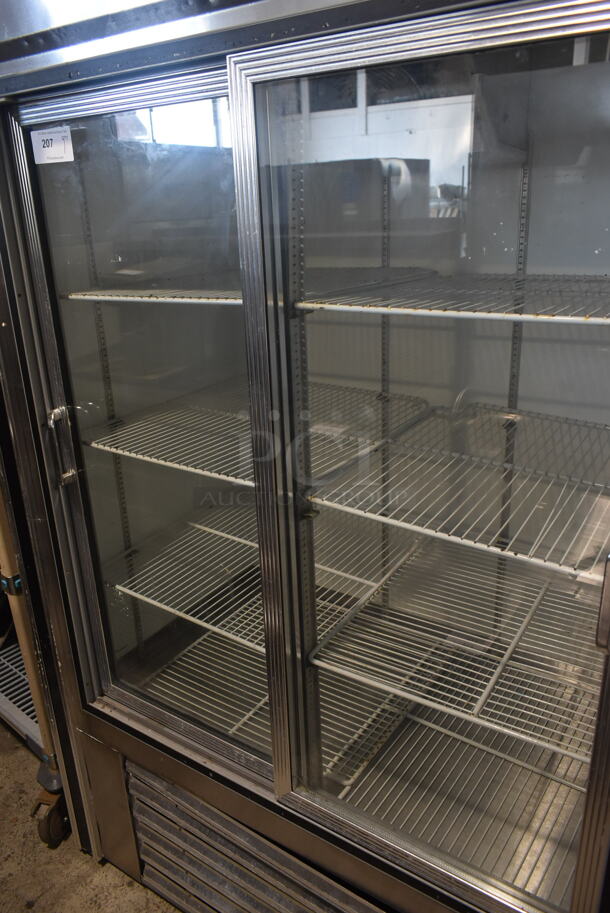 Dial Stainless Steel Commercial 2 Door Reach In Cooler Merchandiser. 115 Volts, 1 Phase. Tested and Powers On But Does Not Get Cold
 - Image 5 of 9