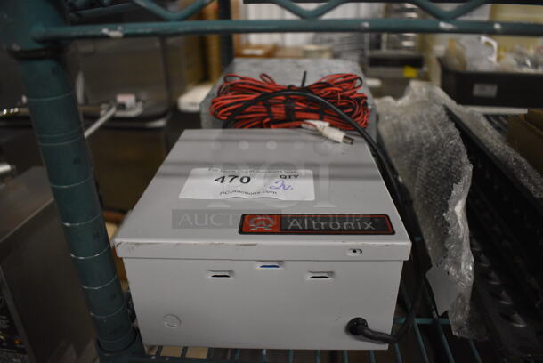 2 Various Boxes. Includes 7.5x8.5x4, 8.5x9.5x4. 2 Times Your Bid! - Image 1 of 4