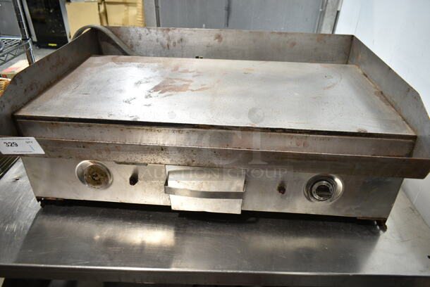Stainless Steel Commercial Countertop Electric Powered Flat Top Griddle. - Item #1114408