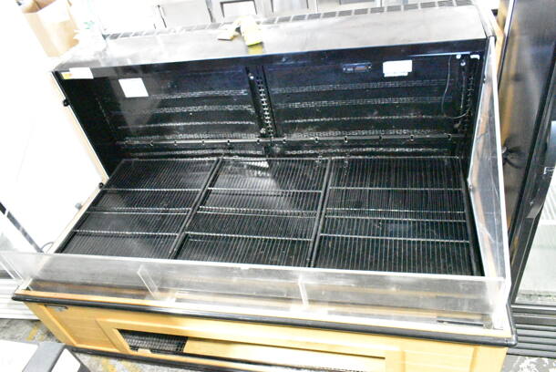 Hussmann Q3-SS-6S Metal Commercial Floor Style Horizontal Reach In Grab N Go Merchandiser. 120/208-240 Volts, 1 Phase.  - Image 2 of 8