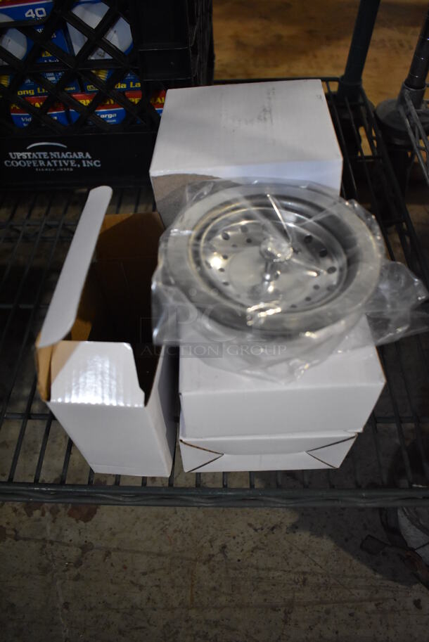 ALL ONE MONEY! Tier Lot of Various Warming Lamp Lightbulbs - Image 9 of 9
