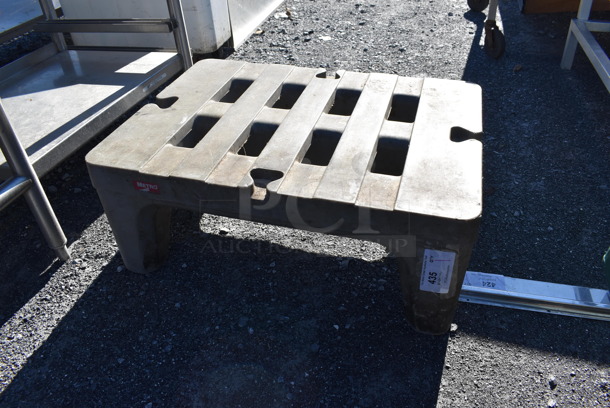 Gray Poly Dunnage Rack. 30x22x12 - Image 4 of 4